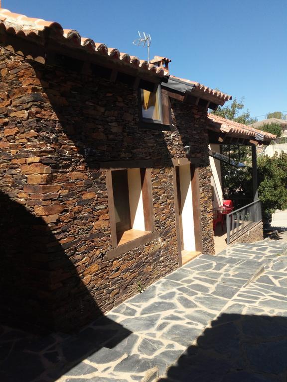 Hostal El Egio Cervera de Buitrago Exterior foto