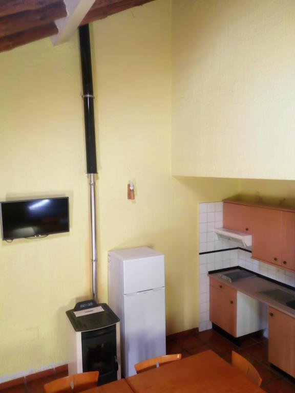 Hostal El Egio Cervera de Buitrago Exterior foto