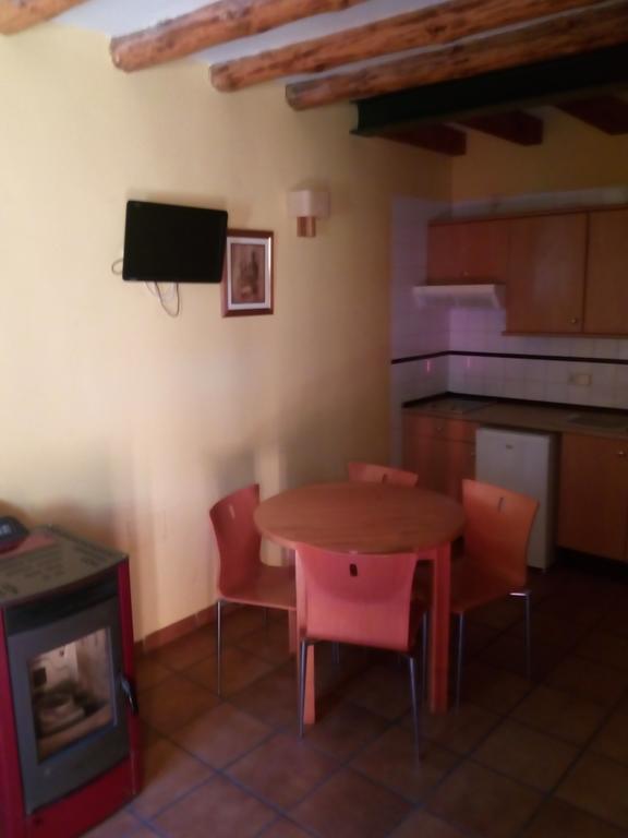 Hostal El Egio Cervera de Buitrago Exterior foto